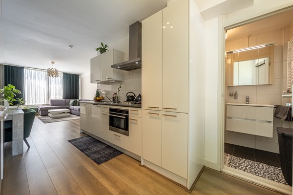 Medium property photo - Wilbertoord 253, 3079 JS Rotterdam
